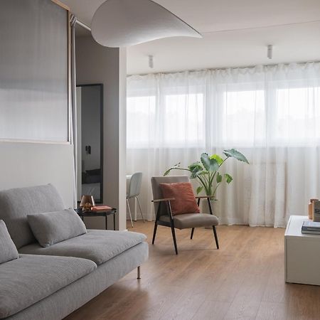 Indigo - Brand New Studio Apartment สปลิท ภายนอก รูปภาพ